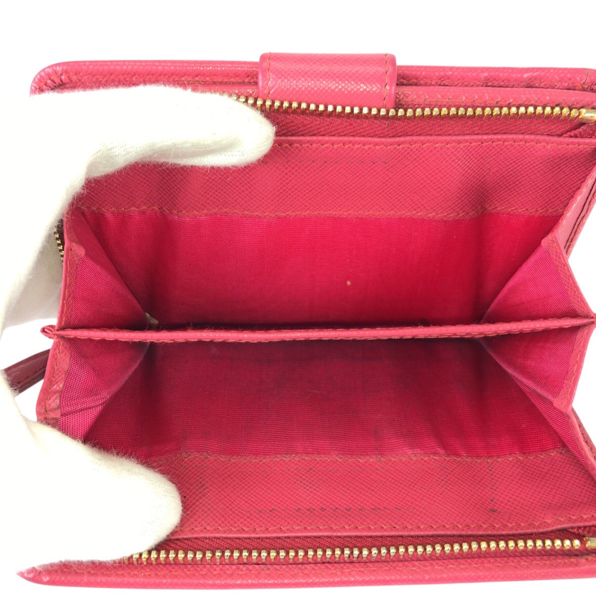 23039
PRADA プラダ サフィアーノ ピンク ゴールド金具 レザー 折財布 コンパクトウォレット レディース AB10