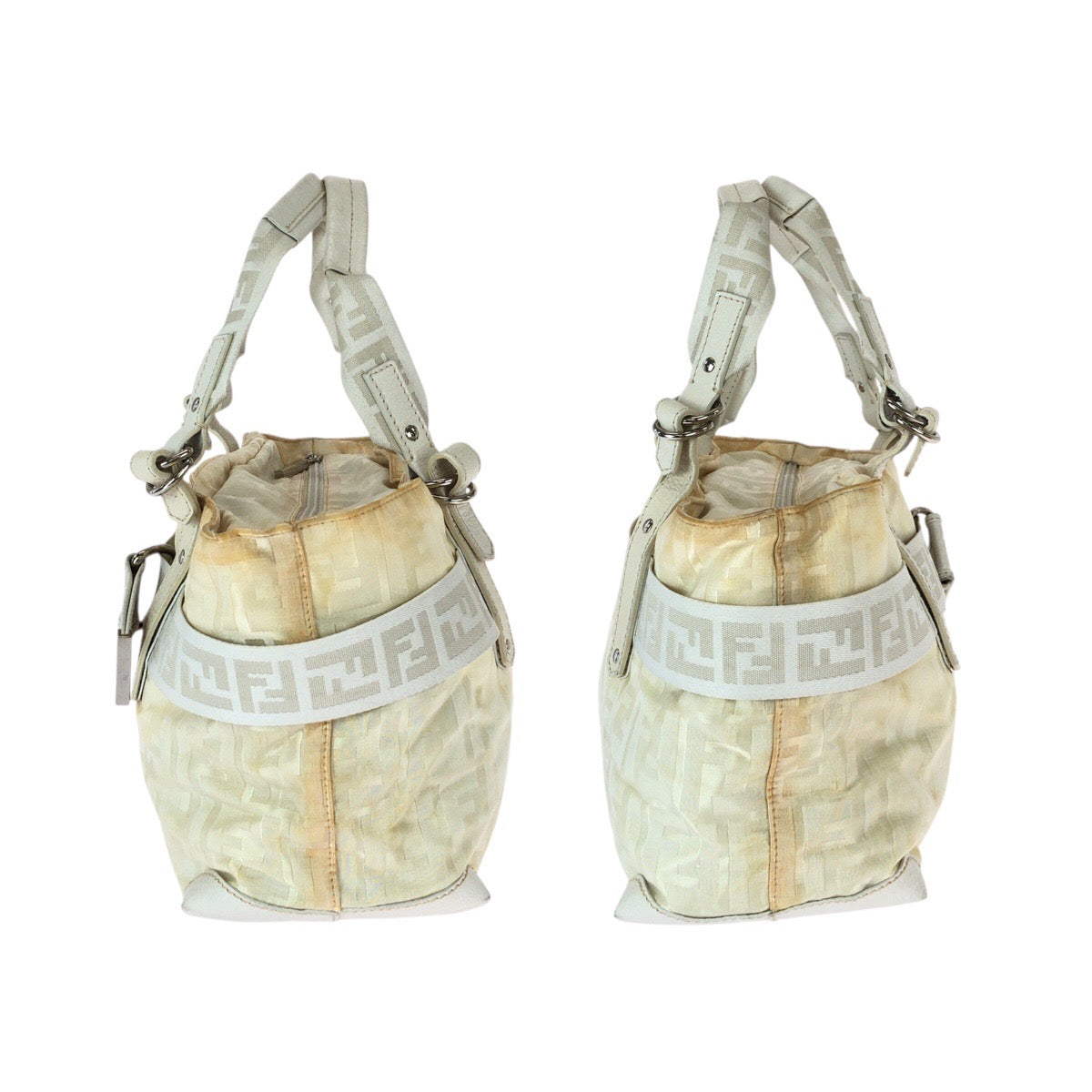 23055
FENDI フェンディ ズッカ オフホワイト シルバー金具 ナイロン / レザー 8BH143 トートバッグ ハンドバッグ レディース B13