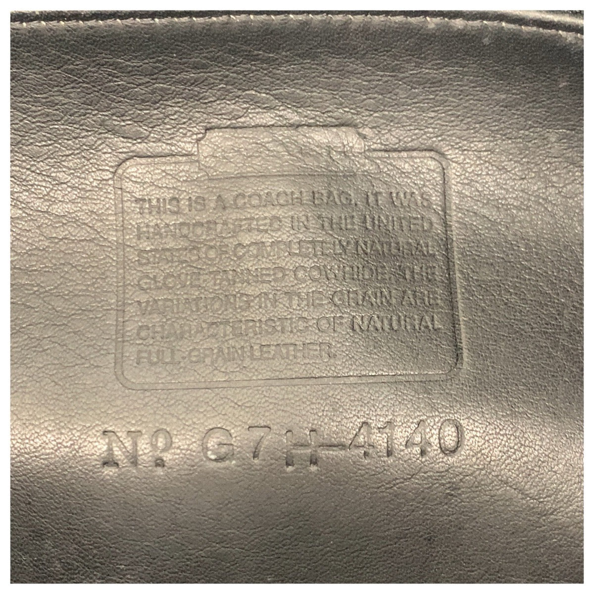 23056
COACH Vintage Old Coach Navy Gold Hardware Leather 4140 Shoulder Bag Unisex Ladies ABP21