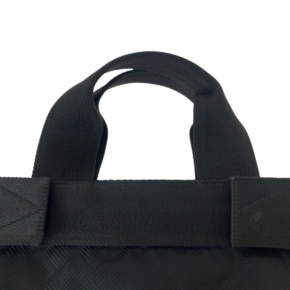 23088
BOTTEGAVENETA ボッテガヴェネタ ブラック 黒 シルバー金具 ナイロン P02003797D トートバッグ ビジネスバッグ メンズ A63