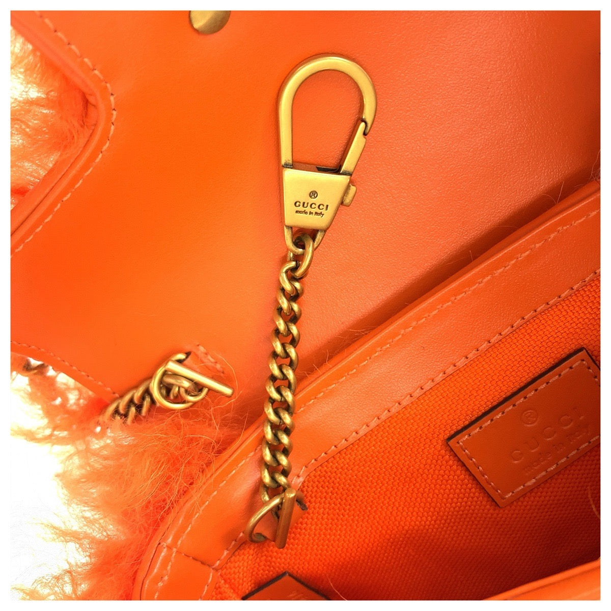 23092
GUCCI グッチ GGマーモント オレンジ ゴールド金具 ファー / レザー 476433 ショルダーバッグ ポシェット レディース A80