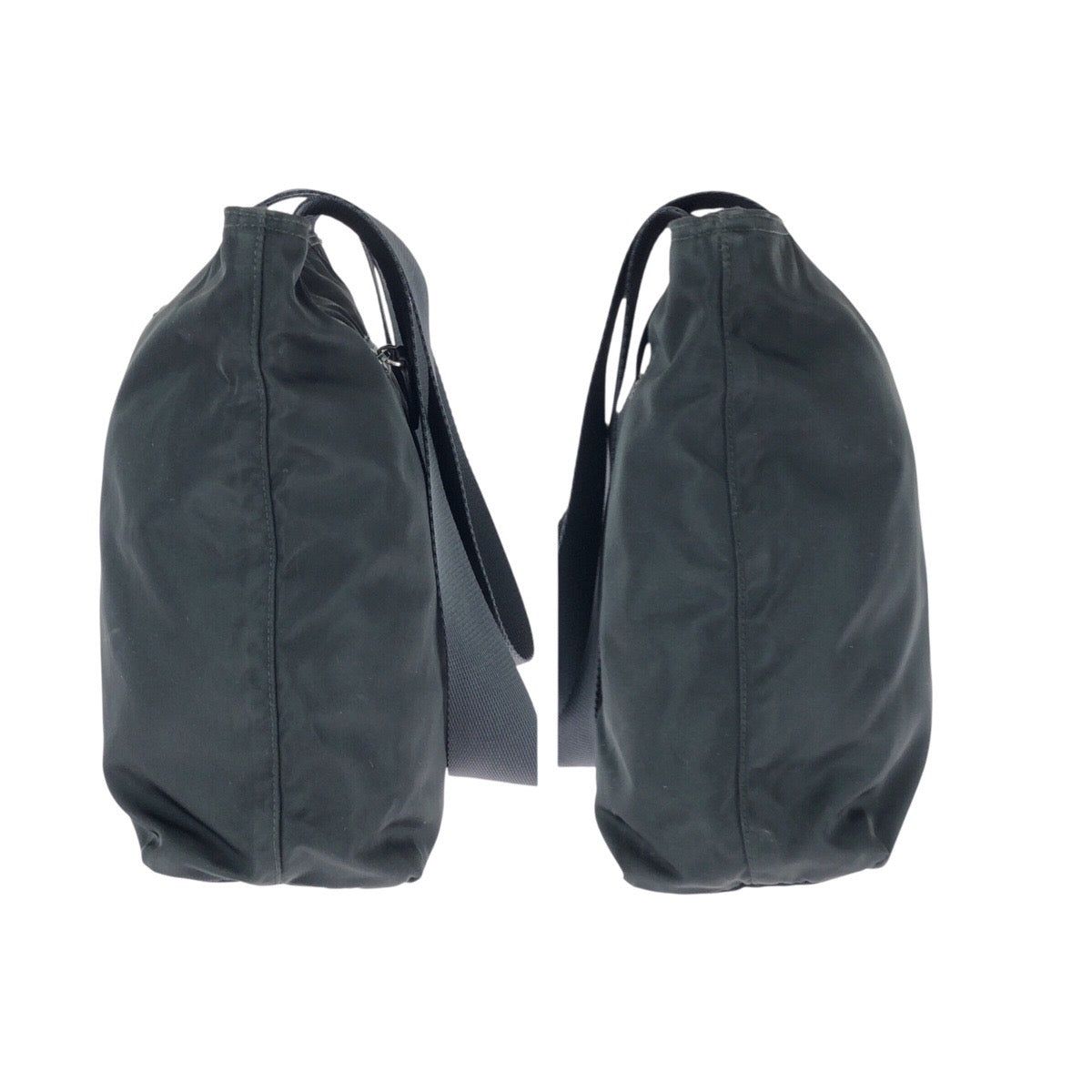 23109
PRADA プラダ テスート 三角ロゴプレート ブラック 黒 シルバー金具 ナイロン ショルダーバッグ 男女兼用 レディース AB35
