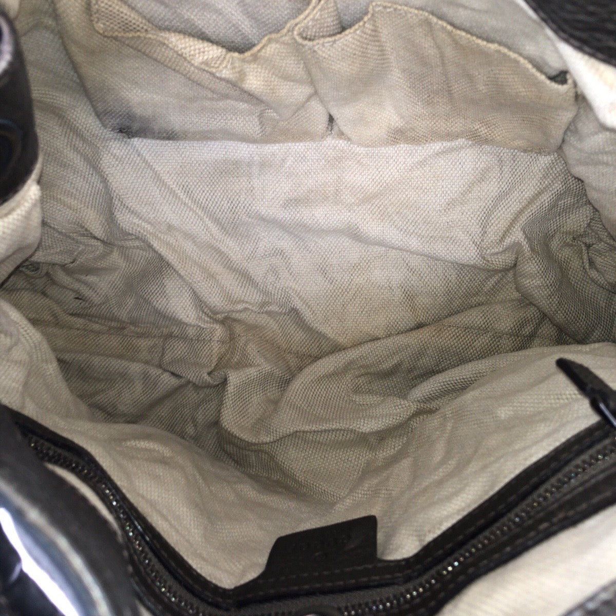 23121
GUCCI グッチ ソーホー タッセル グレー ガンメタ金具 レザー 308982 チェーンショルダーバッグ トートバッグ レディース AB64