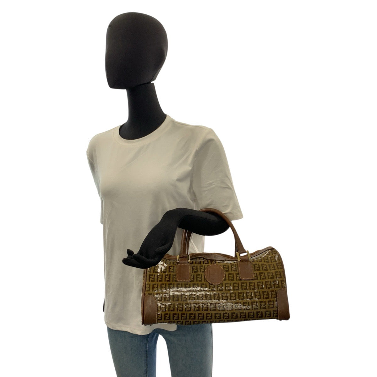 23128
FENDI フェンディ ズッカ ブラウン ゴールド金具 PVC / レザー ハンドバッグ ボストンバッグ レディース AB32