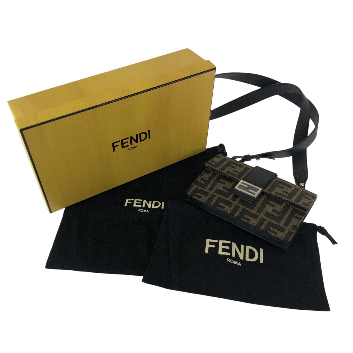 23145
FENDI フェンディ ズッカ バゲット ブラウン ブラックシルバー金具 レザー 7M0295 A9ZL 209-0501 ショルダーバッグ ウエストポーチ レディース S72