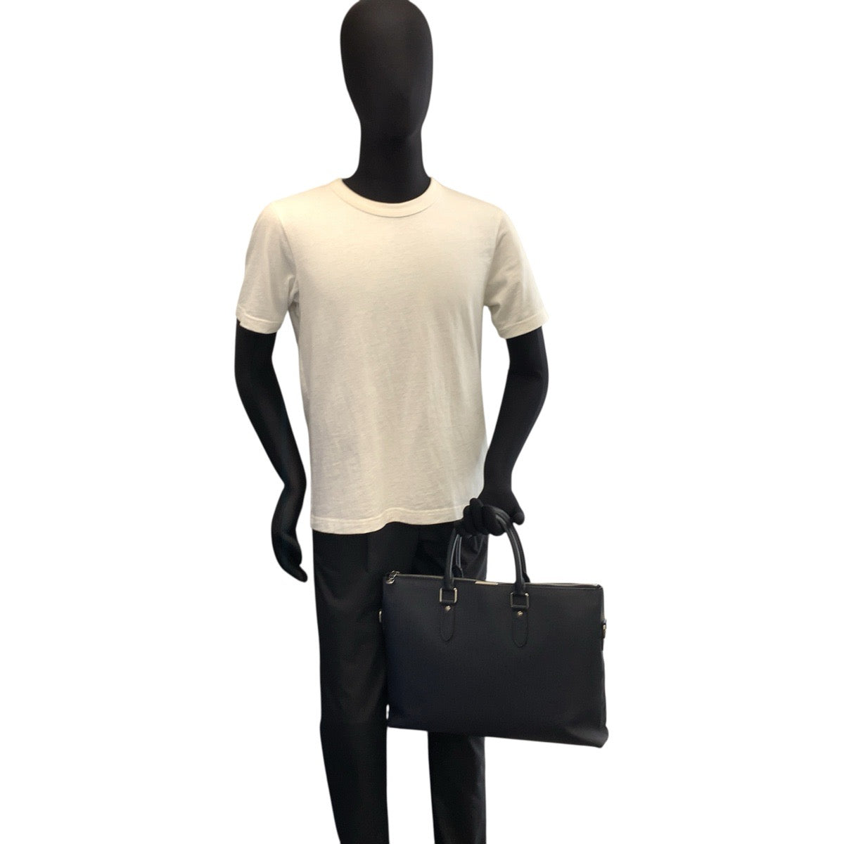 23147
LOUIS VUITTON ルイヴィトン タイガ アントン オセアン ネイビー シルバー金具 レザー M34401 ビジネスバッグ ブリーフケース メンズ A60