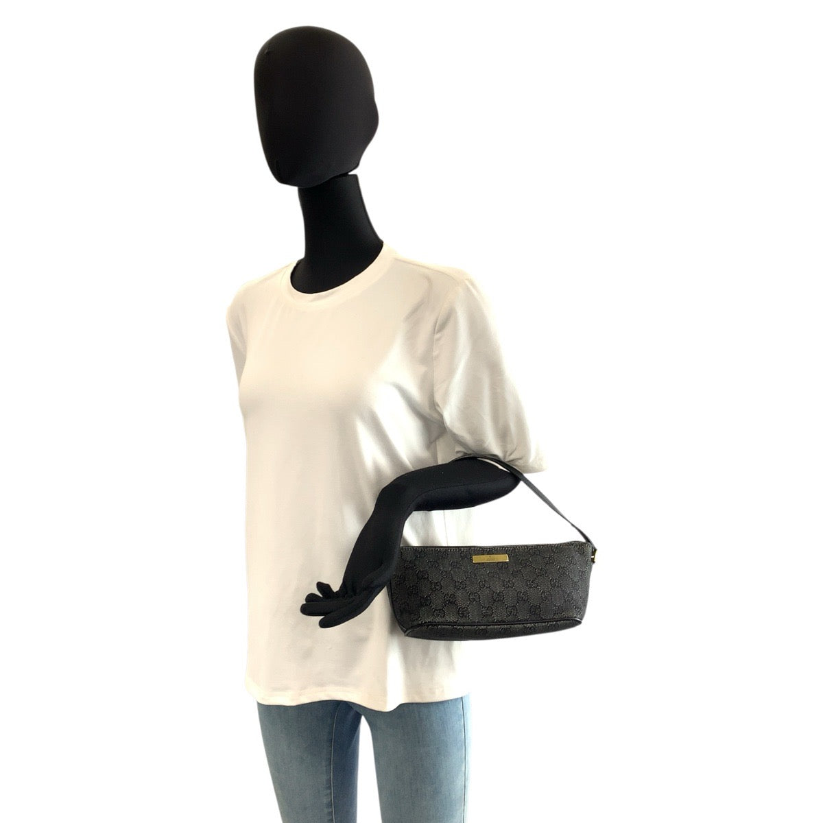 23180
GUCCI グッチ ブラック 黒 ゴールド金具 GGキャンバス / レザー 07198 ハンドバッグ アクセサリーポーチ レディース AB24