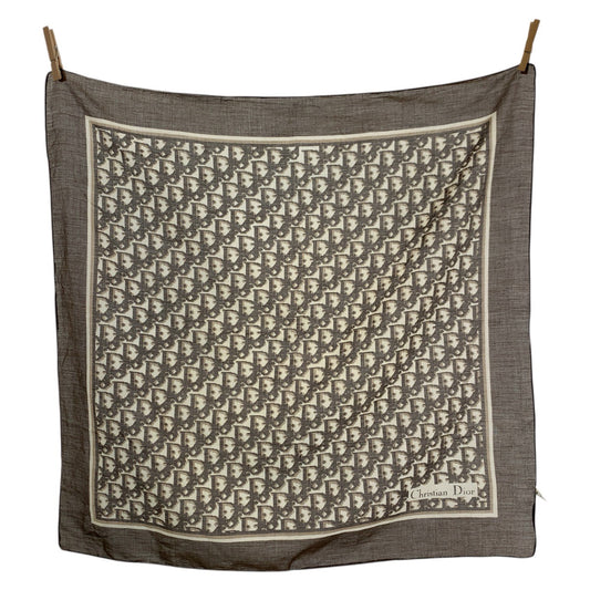 23182
Christian Dior クリスチャンディオール トロッター ブラウン コットン スカーフ レディース A21