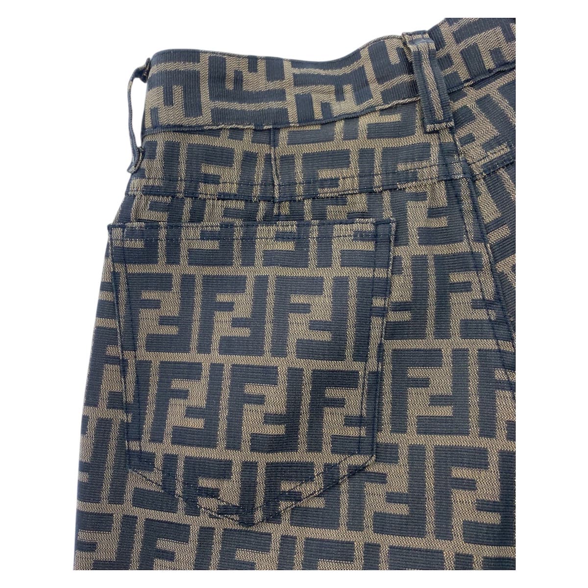 23183
FENDI フェンディ ズッカ サイズ29インチ ブラウン ポリエステル / コットン パンツ メンズ A28