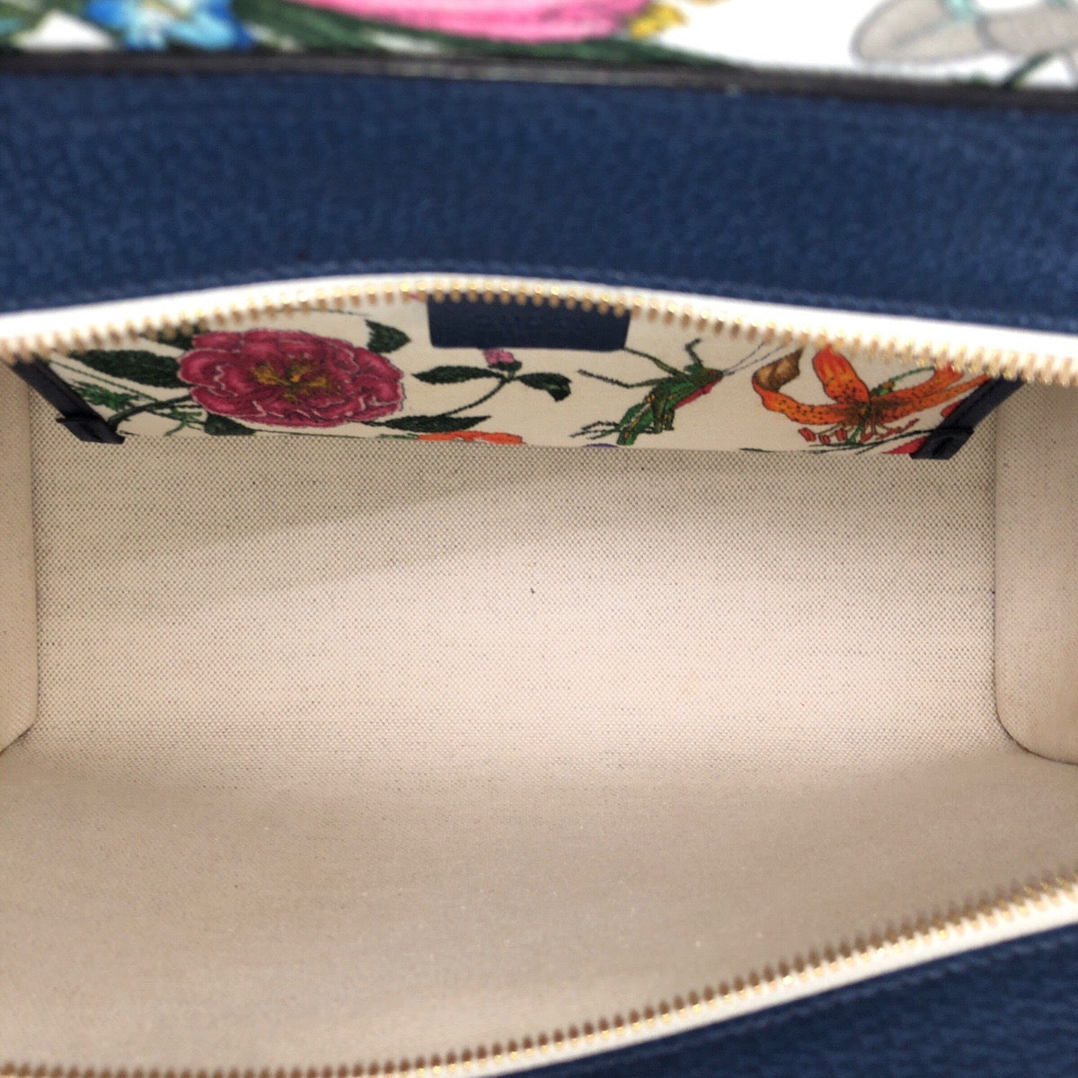 23197
GUCCI グッチ フローラ 花柄 マルチカラー キャンバス / レザー 550141 トートバッグ ハンドバッグ レディース ABP80