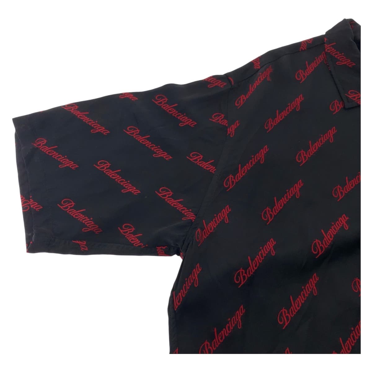 23207
BALENCIAGA バレンシアガ ロゴ総柄 サイズ37 ブラック 黒 レッド レーヨン / コットン 半袖シャツ メンズ ABP49