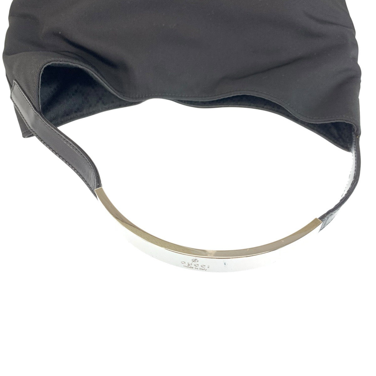 23274
GUCCI グッチ ブラック 黒 シルバー金具 ナイロン / レザー 002 8298 ショルダーバッグ ハンドバッグ レディース ABP28