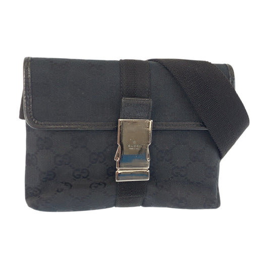 23328
GUCCI グッチ ブラック 黒 シルバー金具 GGキャンバス / レザー 131236 ボディバッグ ウエストポーチ 男女兼用 レディース AB32