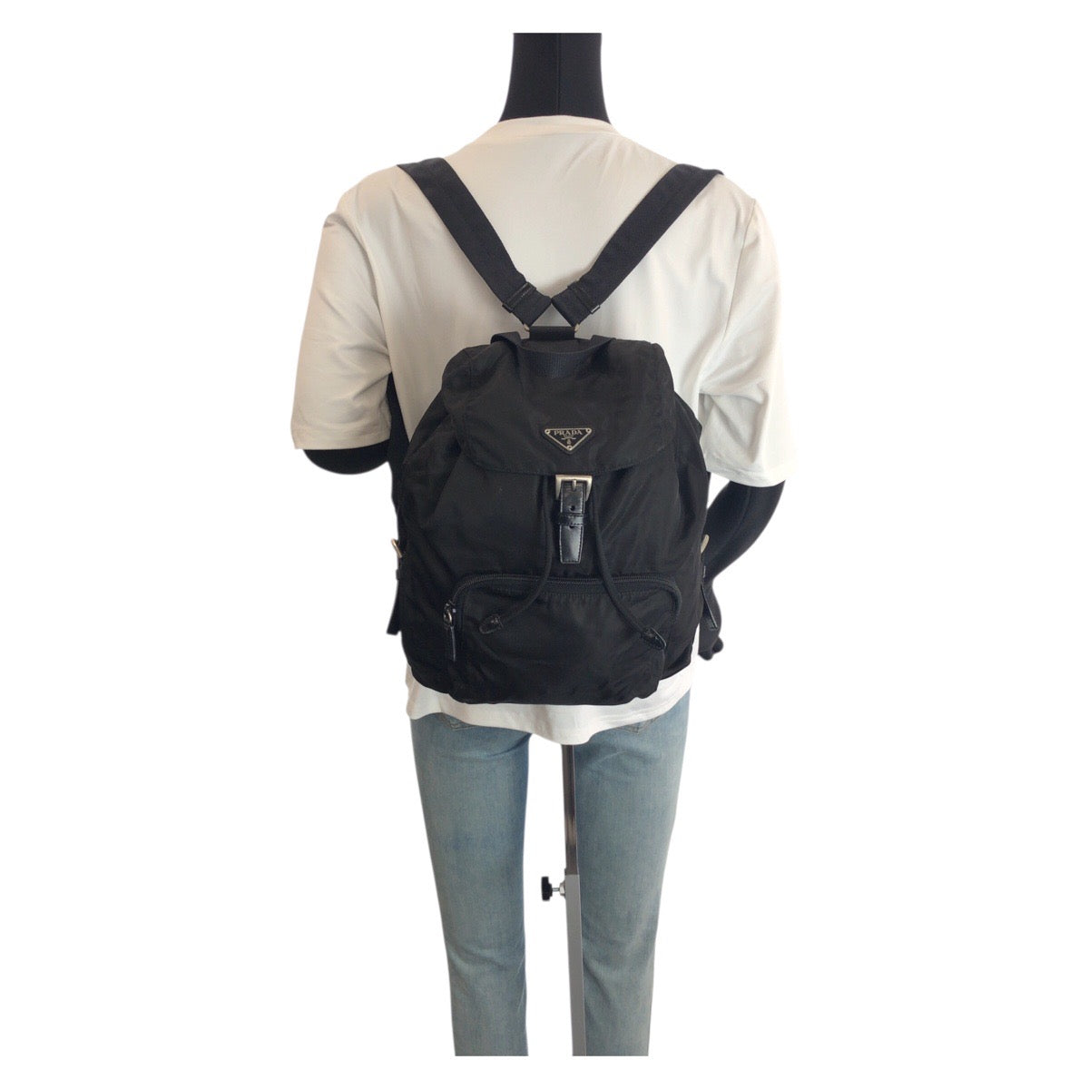 23290
PRADA プラダ テスート 三角ロゴプレート ブラック 黒 シルバー金具 ナイロン / レザー リュックサック バックパック レディース ABP42