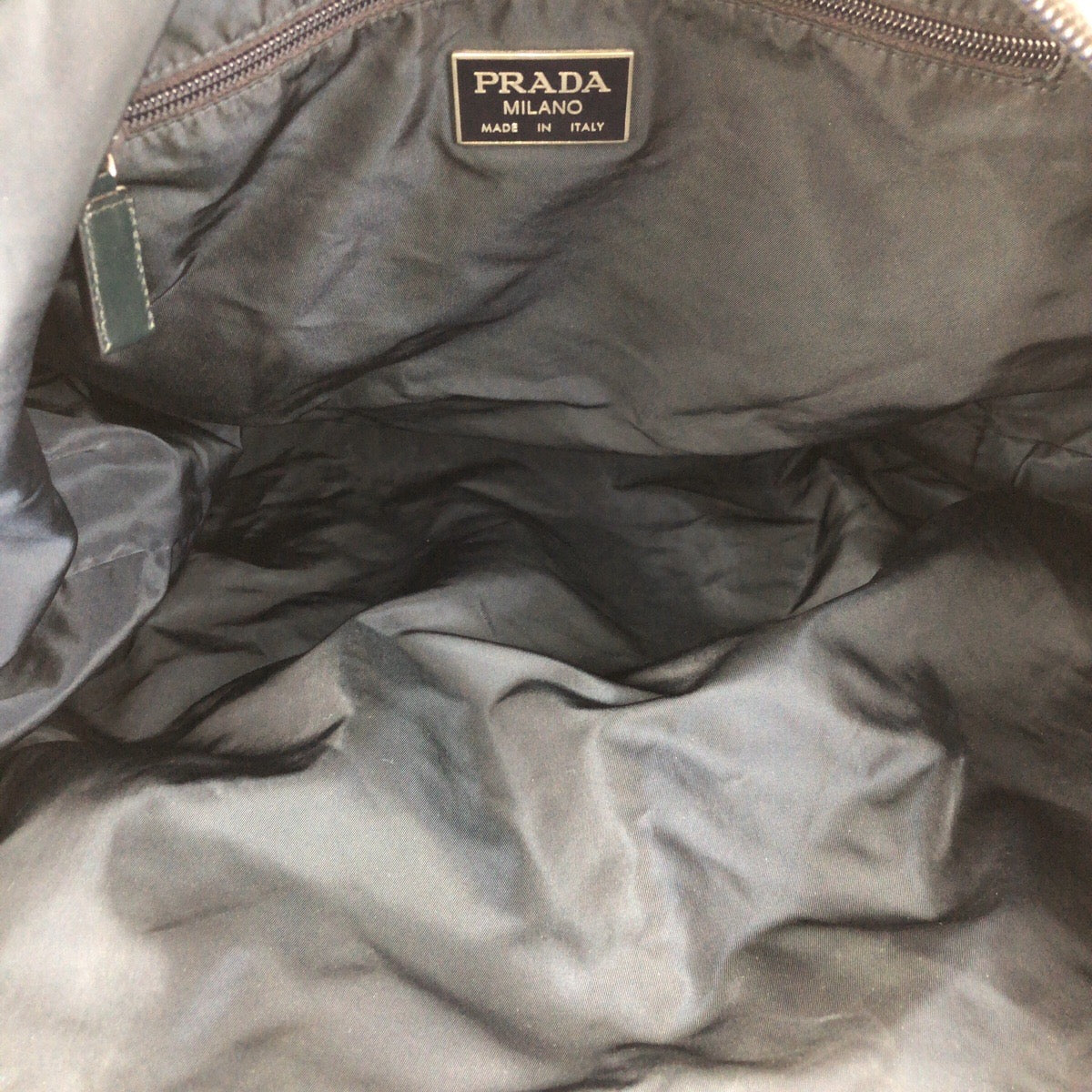 23319
PRADA プラダ テスート サフィアーノ 三角ロゴプレート ネイビー シルバー金具 ナイロン / レザー ボストンバッグ トラベルバッグ 旅行バッグ メンズ AB37