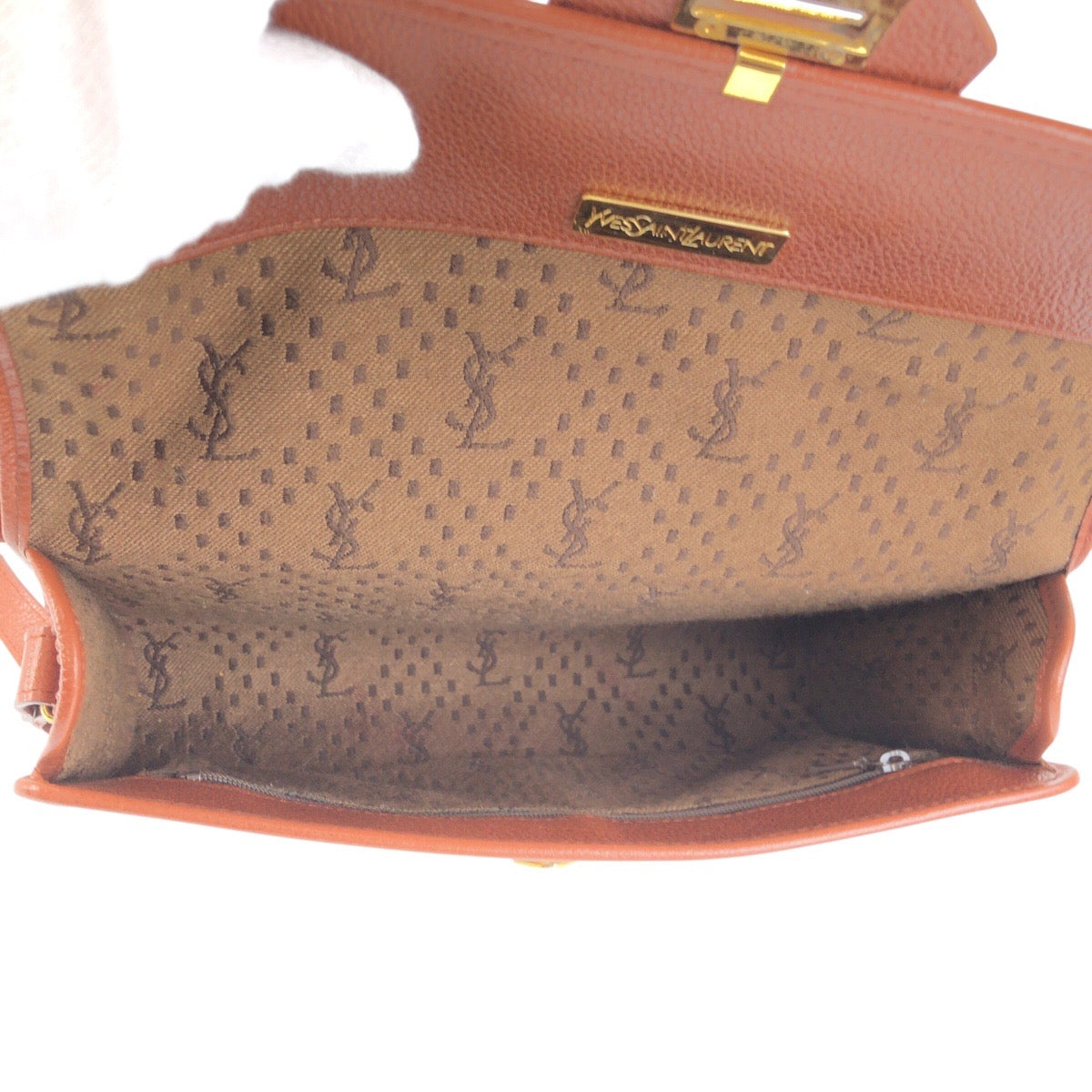 23321
YVES SAINT LAURENT イヴ サンローラン ヴィンテージ YSL ブラウン ゴールド金具 レザー ショルダーバッグ ポシェット レディース ABP42