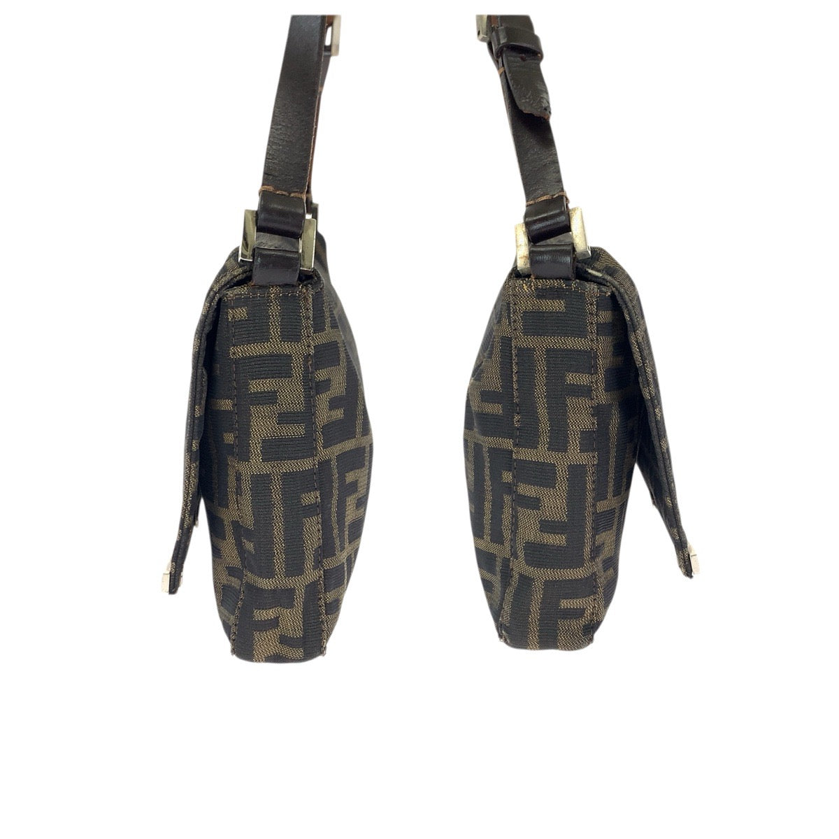 23362
FENDI フェンディ ヴィンテージ ズッカ ブラウン シルバー金具 キャンバス / レザー ショルダーバッグ ハンドバッグ レディース AB42