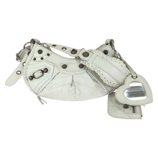 23382
BALENCIAGA バレンシアガ ル カゴール XS ホワイト シルバー金具 レザー 671309 ショルダーバッグ ポシェット レディース ABP140
