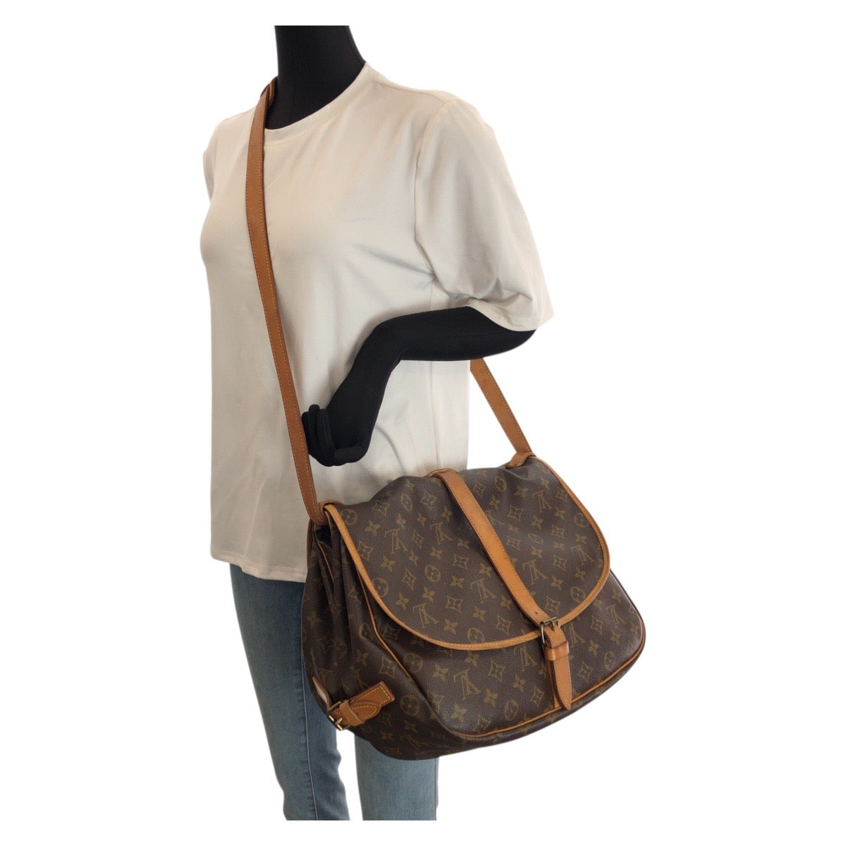23415
LOUIS VUITTON ルイヴィトン モノグラム ソミュール35 ブラウン ゴールド金具 PVC / レザー M42254 ショルダーバッグ 男女兼用 レディース AB52