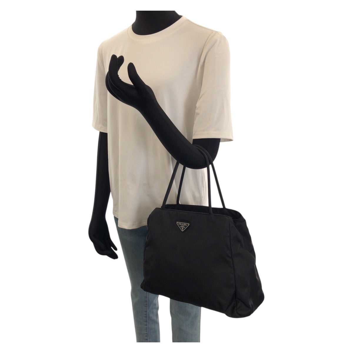 23428
PRADA プラダ テスート 三角ロゴプレート ブラック 黒 シルバー金具 ナイロン トートバッグ ハンドバッグ レディース ABP30