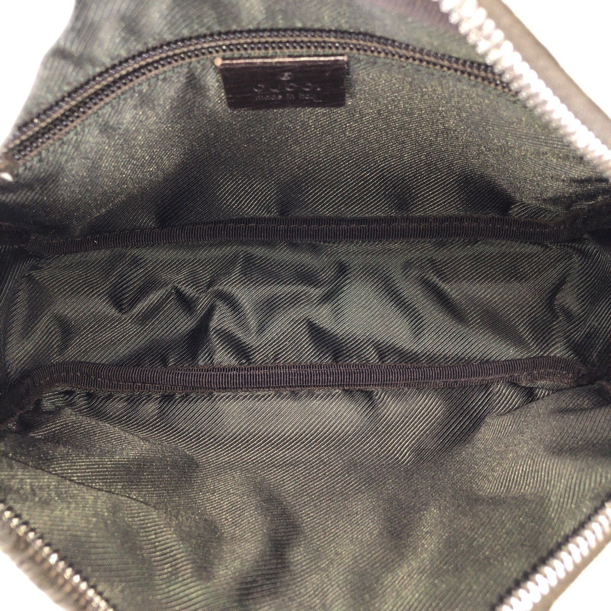 23461
GUCCI グッチ ベージュ ダークブラウン シルバー金具 GGスプリームキャンバス / レザー 114291 ショルダーバッグ メッセンジャーバッグ レディース ABP44
