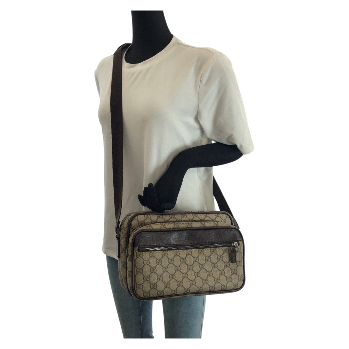23464
GUCCI グッチ ベージュ ダークブラウン ガンメタ金具 GGスプリームキャンバス / レザー 114531 ショルダーバッグ メッセンジャーバッグ レディース ABP42