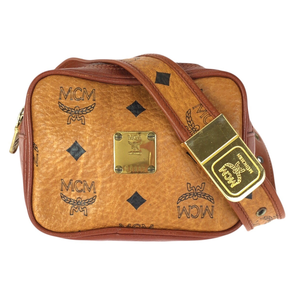 23471
MCM エム シー エム ヴィンテージ ヴィセトス ブラウン キャメル ゴールド金具 PVC ウエストバッグ バムバッグ レディース ABP38