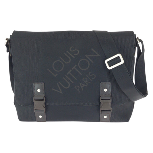 23482
LOUIS VUITTON ルイヴィトン ダミエ ジュアン ルー ブラック ダークブラウン シルバー金具 キャンバス M93079 ショルダーバッグ メッセンジャーバッグ レディース ABP48