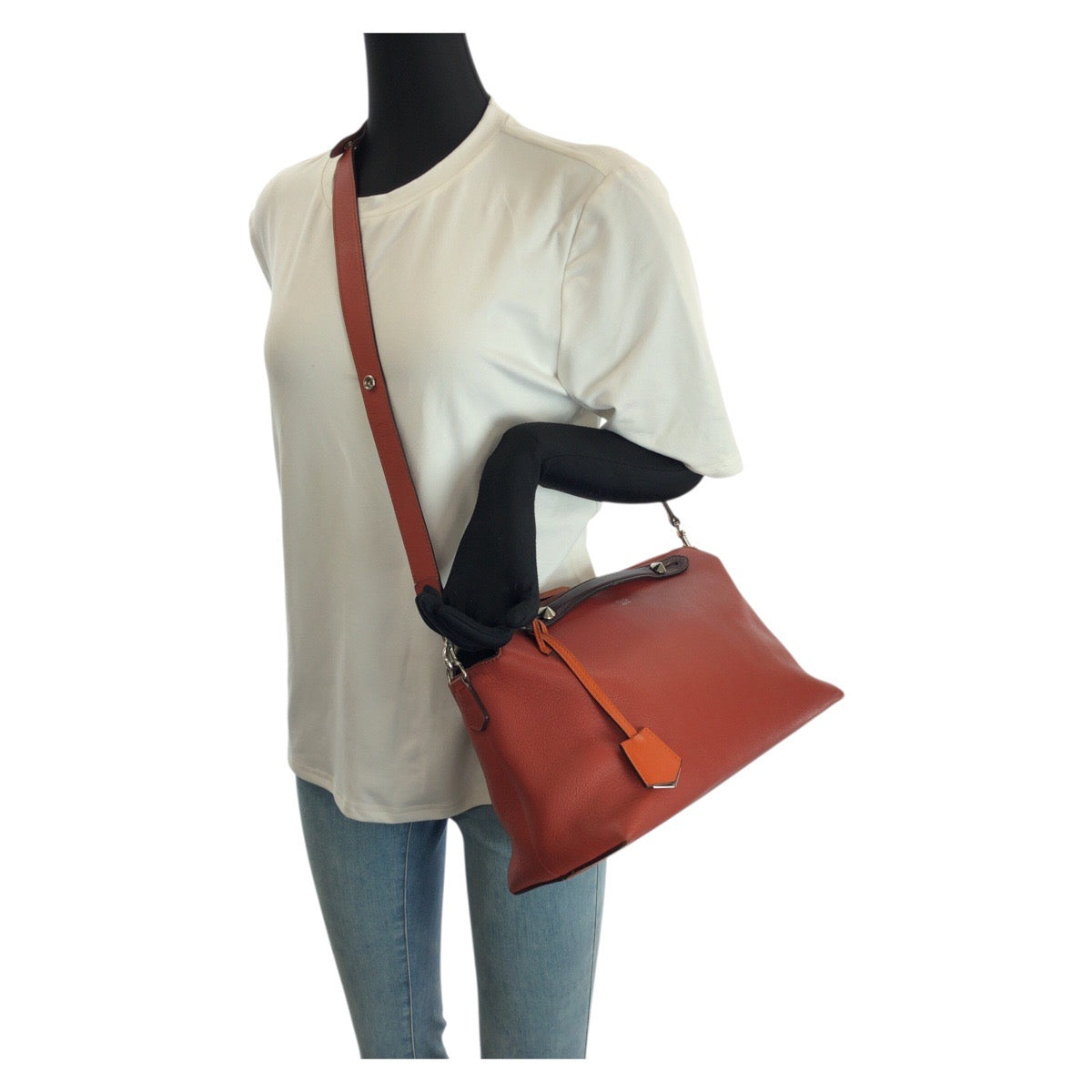 23496
FENDI フェンディ バイ ザ ウェイ ２way ラージ オレンジ ブラウン シルバー金具 レザー ショルダーバッグ ハンドバッグ レディース ABP48