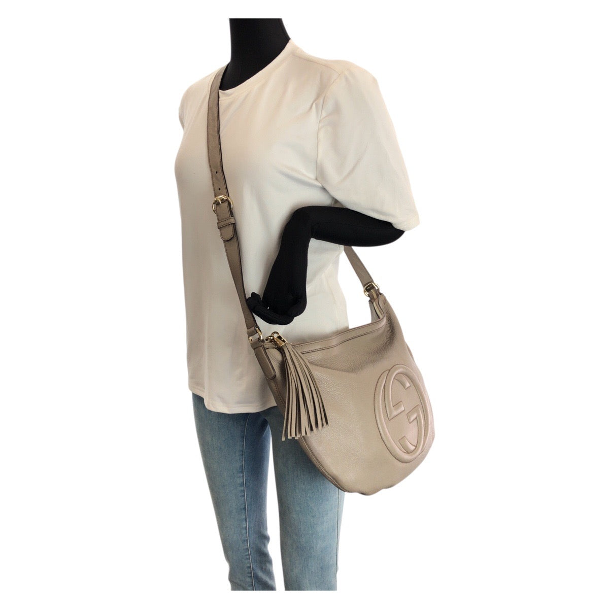 23499
GUCCI グッチ ソーホー インターロッキングG タッセル グレー ゴールド金具 レザー 295175 ショルダーバッグ メッセンジャーバッグ レディース AB48