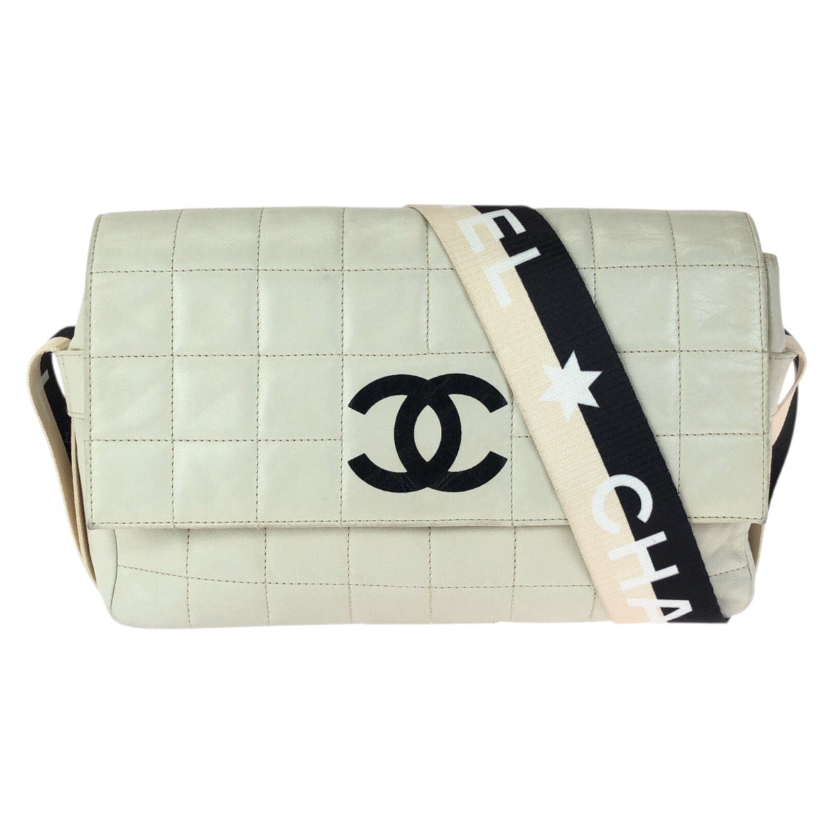 23535
CHANEL シャネル ヴィンテージ チョコバー ココマーク オフホワイト ブラック ゴールド金具 ラムスキン ショルダーバッグ メッセンジャーバッグ レディース AB168