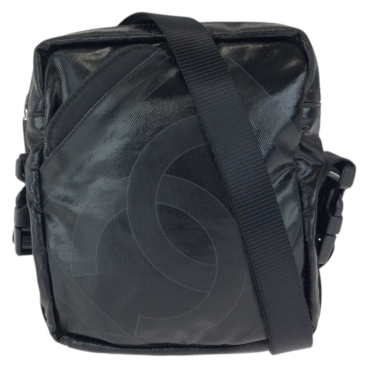 23540
CHANEL シャネル スポーツライン ココマーク ブラック 黒 シルバー金具 コーティングキャンバス ショルダーバッグ ポシェット レディース ABP70