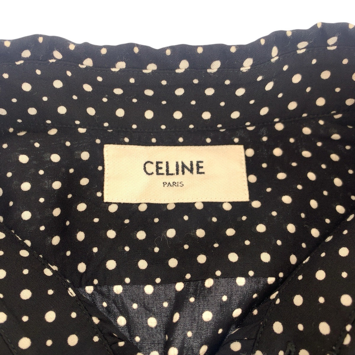 23542
CELINE セリーヌ ドット柄 サイズ38 ブラック 黒 レーヨン 長袖シャツ ブラウス レディース A35