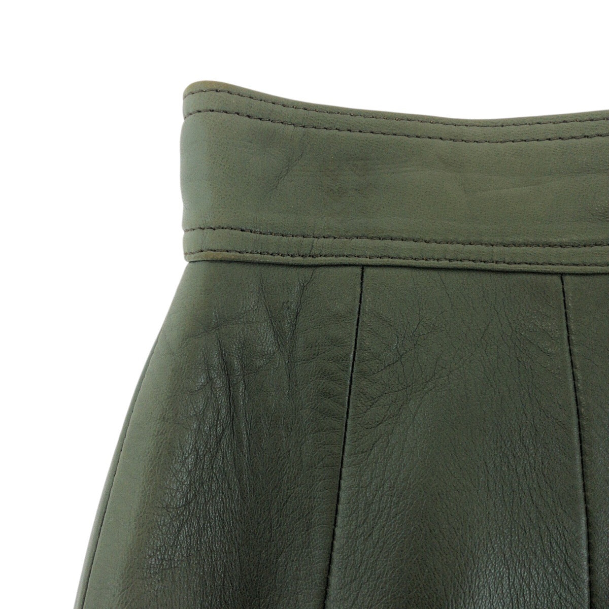23551
LOEWE ロエベ サイズ40 グリーン ゴールド金具 レザー 156/E スカート レディース ABP28