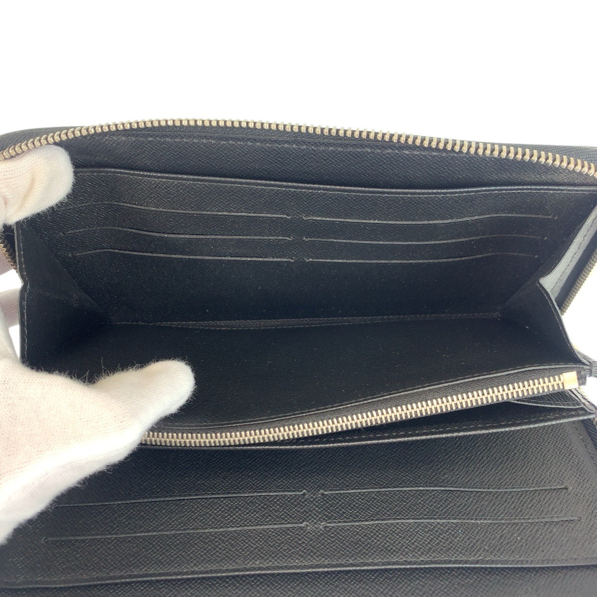 23565
LOUIS VUITTON ルイヴィトン タイガ ジッピー オーガナイザーNM ノワール 黒 シルバー金具 レザー M30056 長財布 ロングウォレット メンズ ABP37