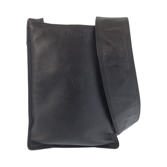 23573
CHANEL シャネル ヴィンテージ ブラック 黒 ゴールド金具 レザー ショルダーバッグ ポシェット レディース ABP70
