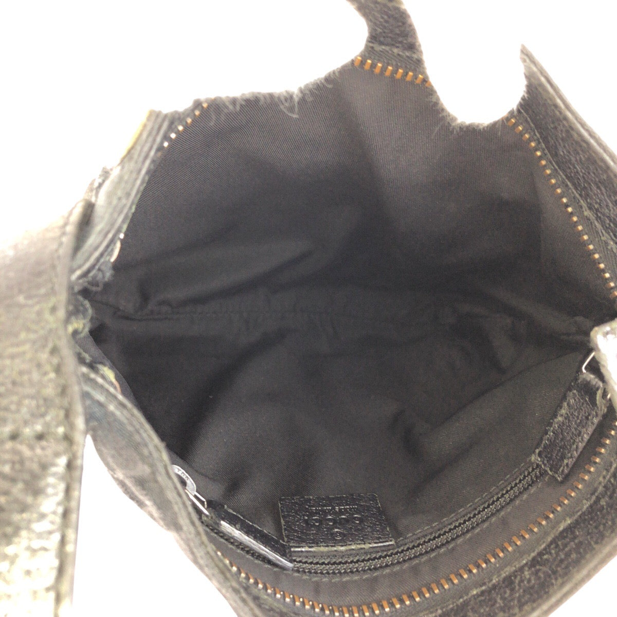 23597
GUCCI グッチ ブラック 黒 シルバー金具 GGキャンバス / レザー 122793 ショルダーバッグ メッセンジャーバッグ レディース AB28