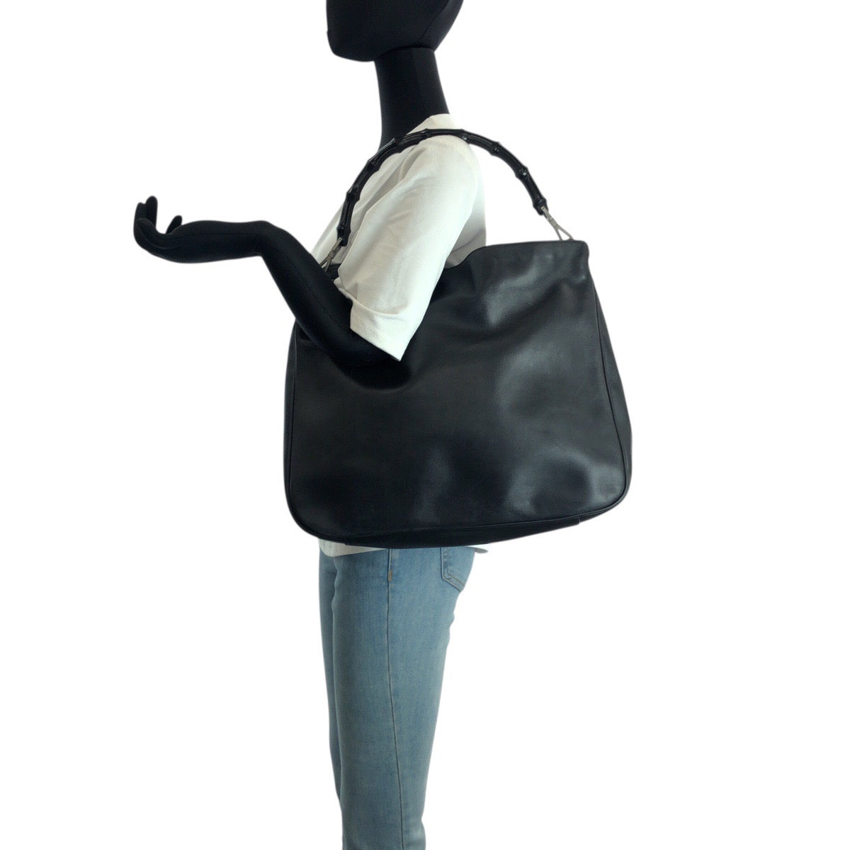 23615
GUCCI グッチ バンブー ブラック 黒 ガンメタ金具 レザー 001 1577 ハンドバッグ ショルダーバッグ レディース ABP35