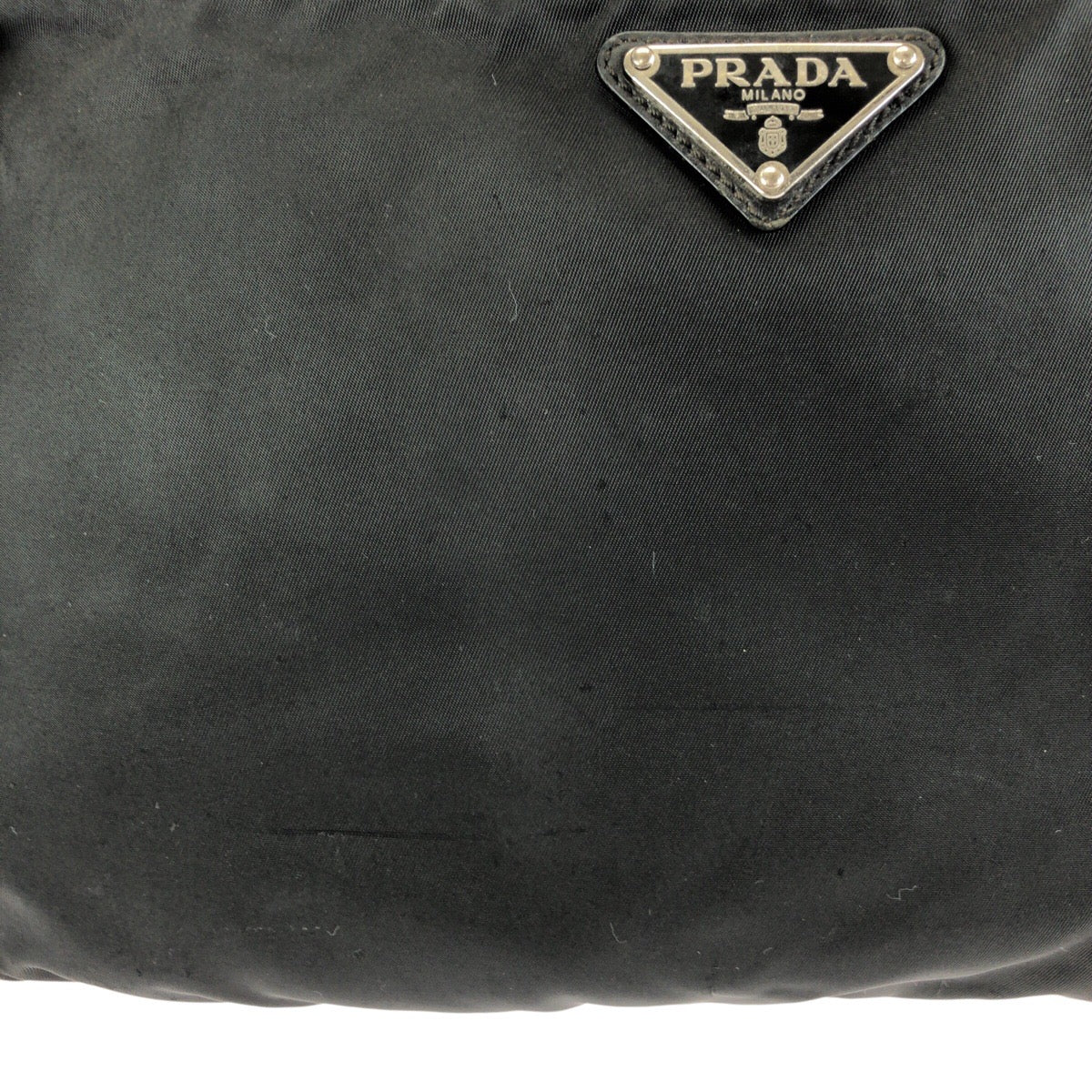 23620
PRADA プラダ テスート 三角ロゴプレート ブラック 黒 シルバー金具 ナイロン ショルダーバッグ メッセンジャーバッグ メンズ ABP65
