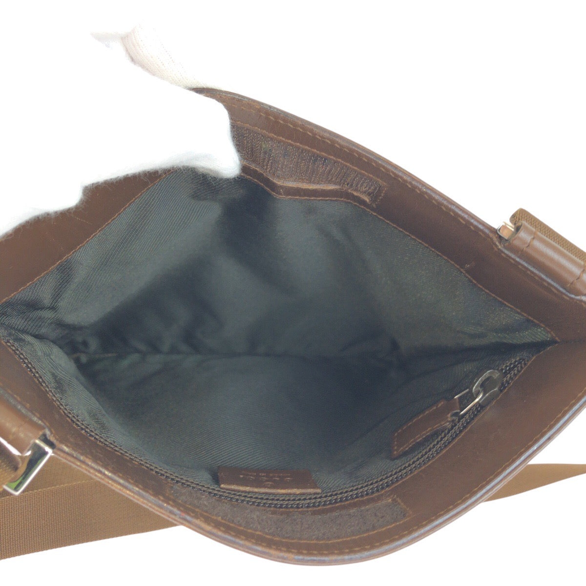 23653
GUCCI グッチ ベージュ ブラウン シルバー金具 GGキャンバス / レザー 27639 ショルダーバッグ ポシェット レディース ABP37