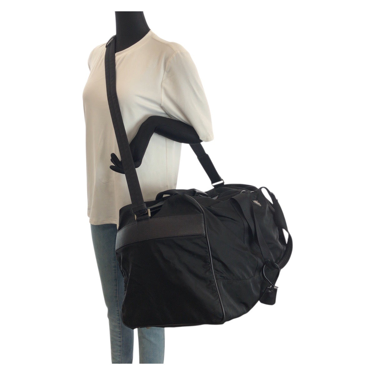 23659
PRADA プラダ テスート サフィアーノ 三角ロゴプレート 2way ブラック 黒 シルバー金具 ナイロン / レザー ボストンバッグ 旅行バッグ 男女兼用 メンズ ABP80