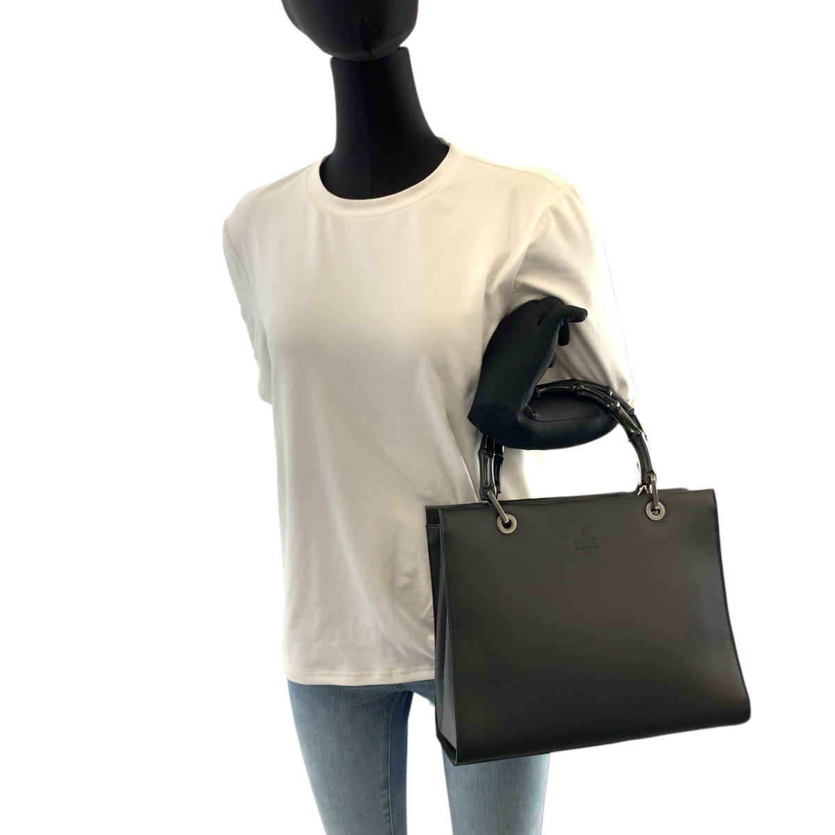 23670
GUCCI グッチ バンブー ブラック 黒 シルバー金具 レザー 002 1016 ハンドバッグ トートバッグ レディース ABP37