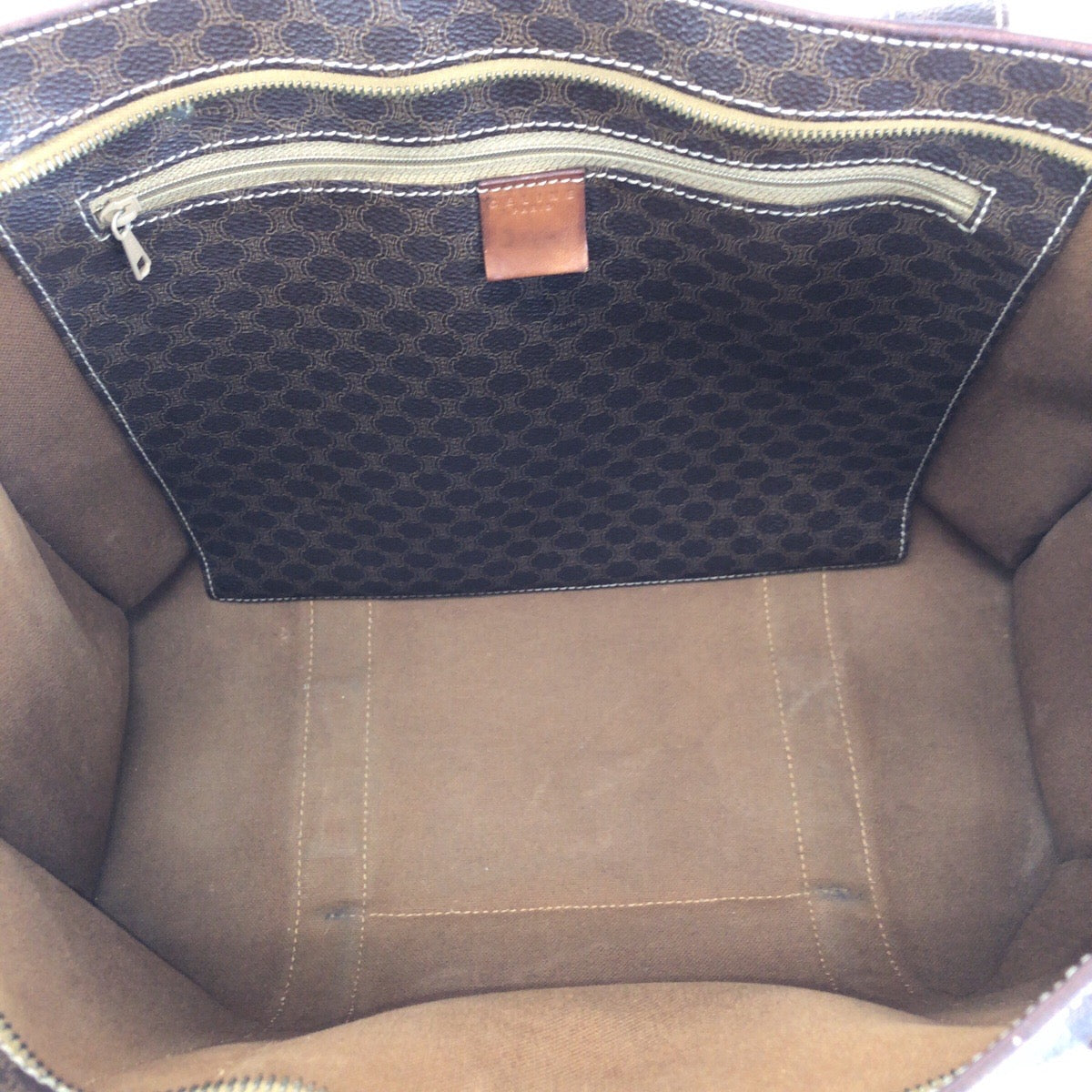 23694
CELINE セリーヌ マカダム ダークブラウン ゴールド金具 PVC MC97/2 トートバッグ ショルダーバッグ レディース ABP42