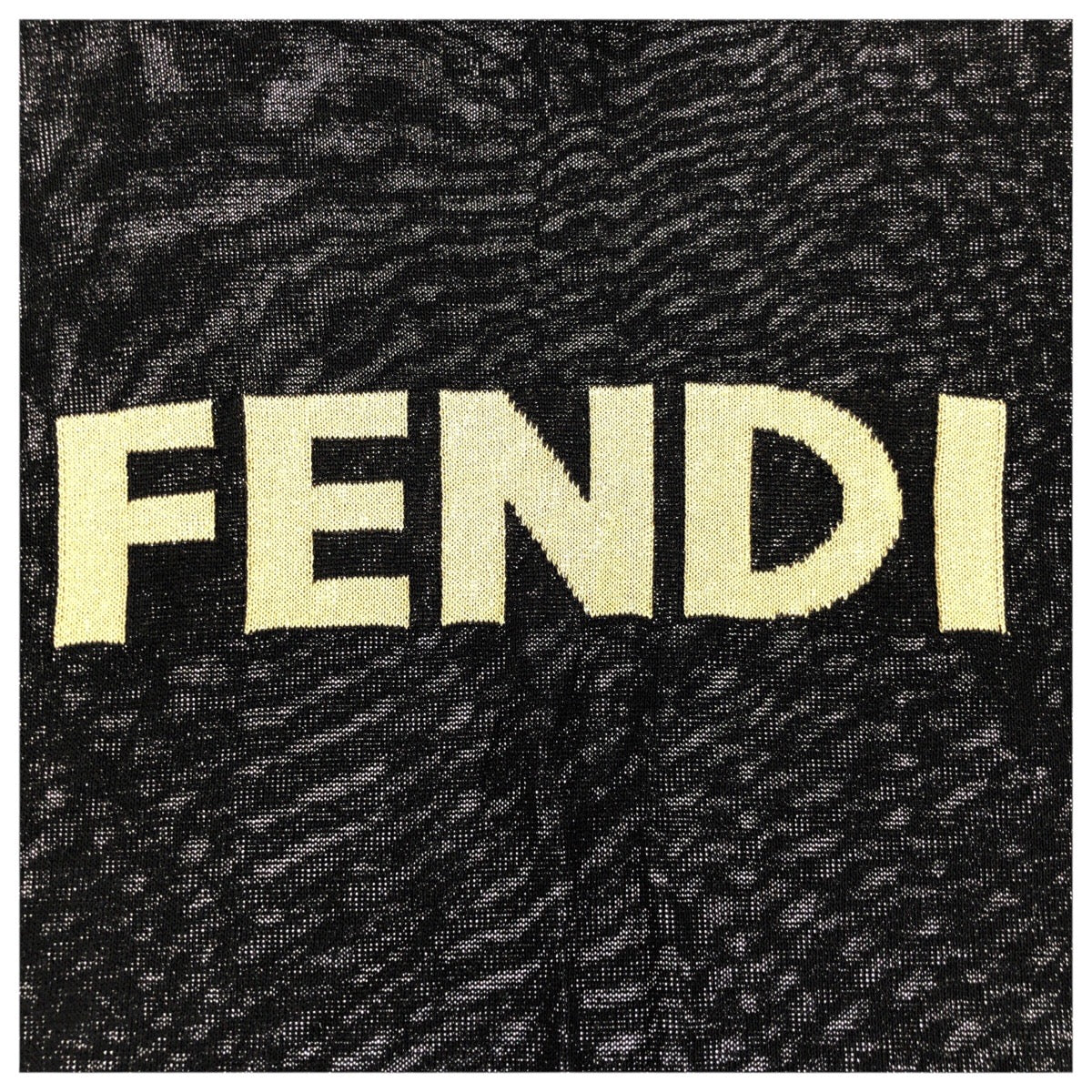 23699
FENDI フェンディ シースルー サイズ42 ブラック 黒 ゴールド ポリエステル 長袖Ｔシャツ メンズ ABP30