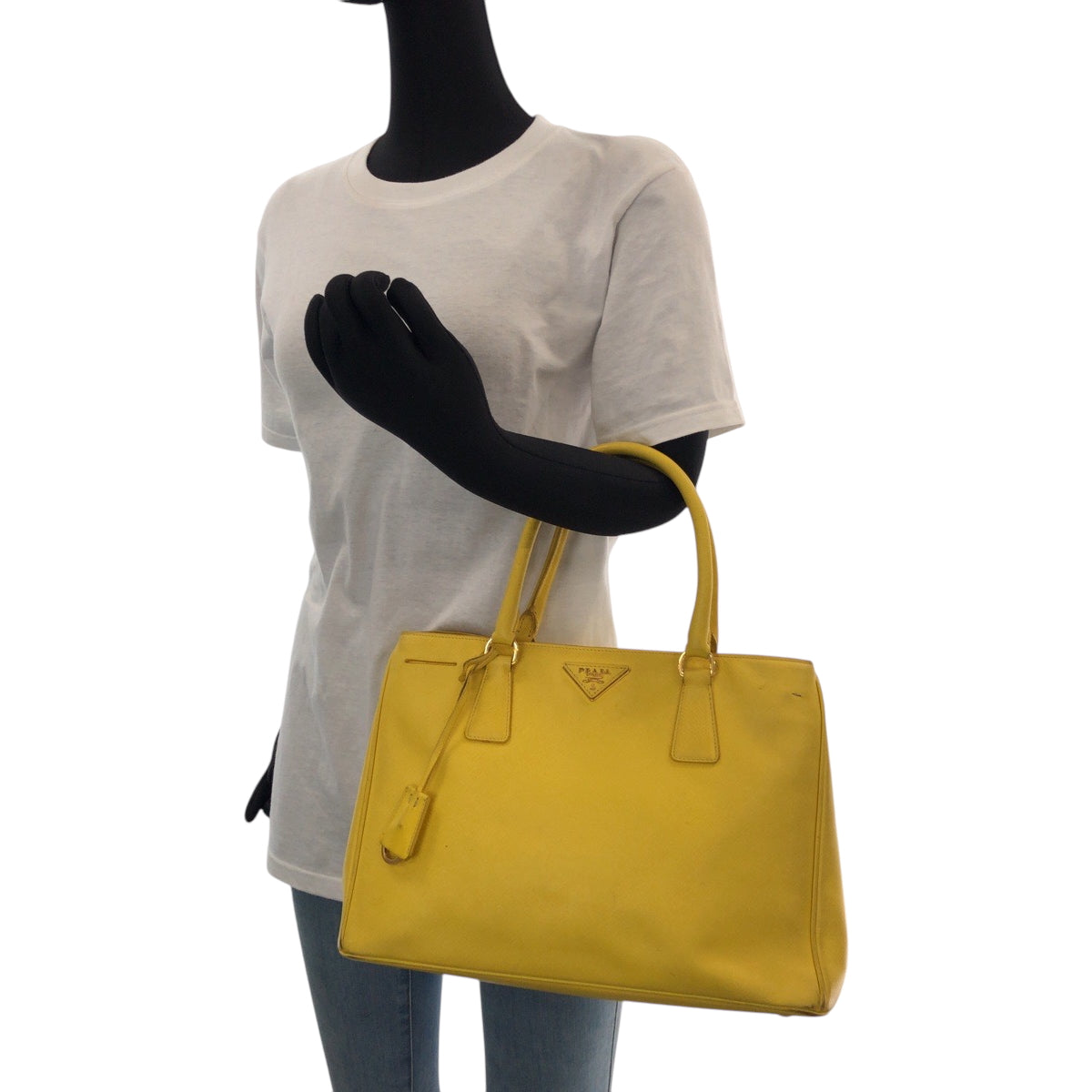 23720
PRADA プラダ サフィアーノ イエロー ゴールド金具 レザー BN1874 ショルダーバッグ ハンドバッグ 2way レディース AB46