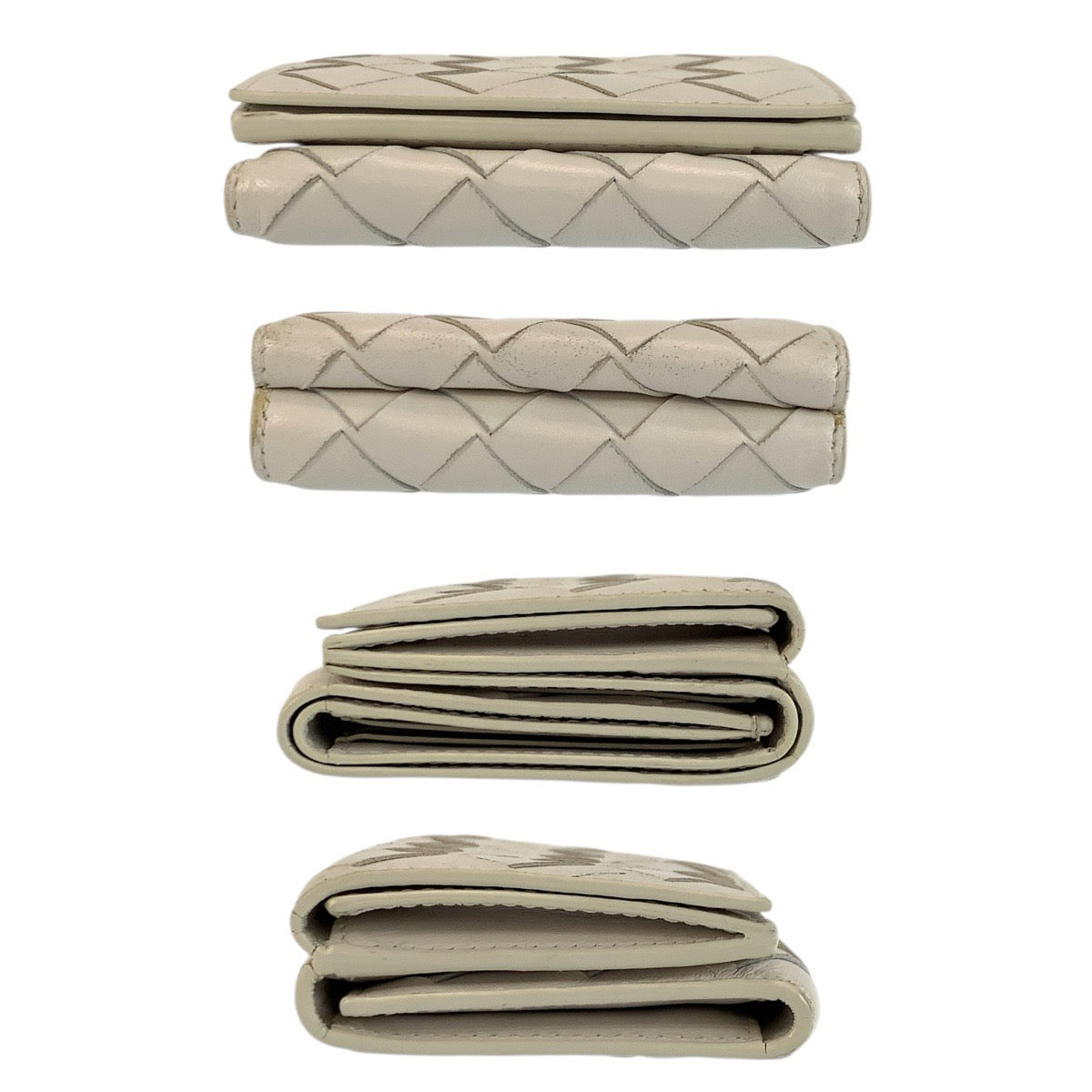 23724
BOTTEGAVENETA ボッテガヴェネタ イントレチャート ホワイト シルバー金具 レザー S022234 折り財布 コンパクトウォレット レディース ABP28