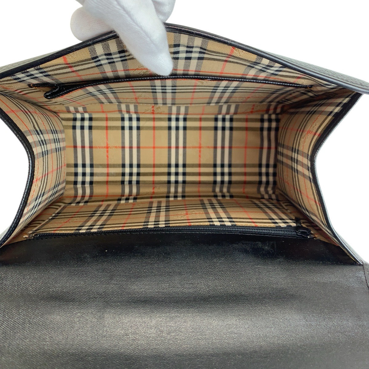 23742
BURBERRY バーバリー 中チェック柄 ブラック 黒 シルバー金具 レザー ハンドバッグ ショルダーバッグ 2way レディース ABP28