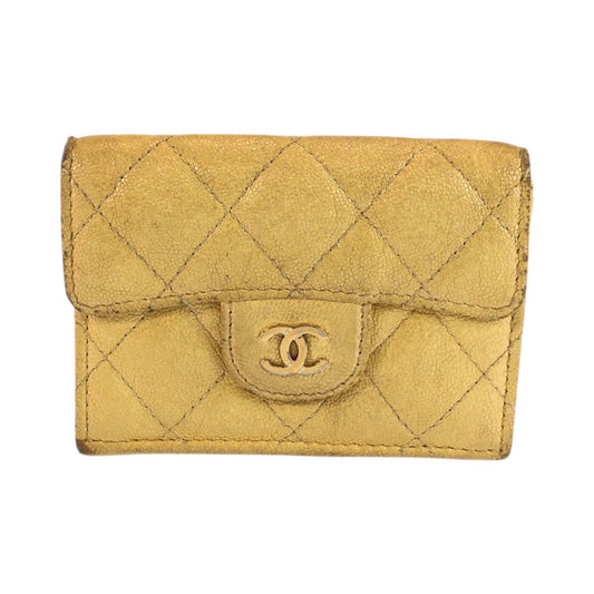 23744
CHANEL シャネル ココマーク マトラッセ イエロー ゴールド金具 レザー 折り財布 コンパクトウォレット レディース AB42