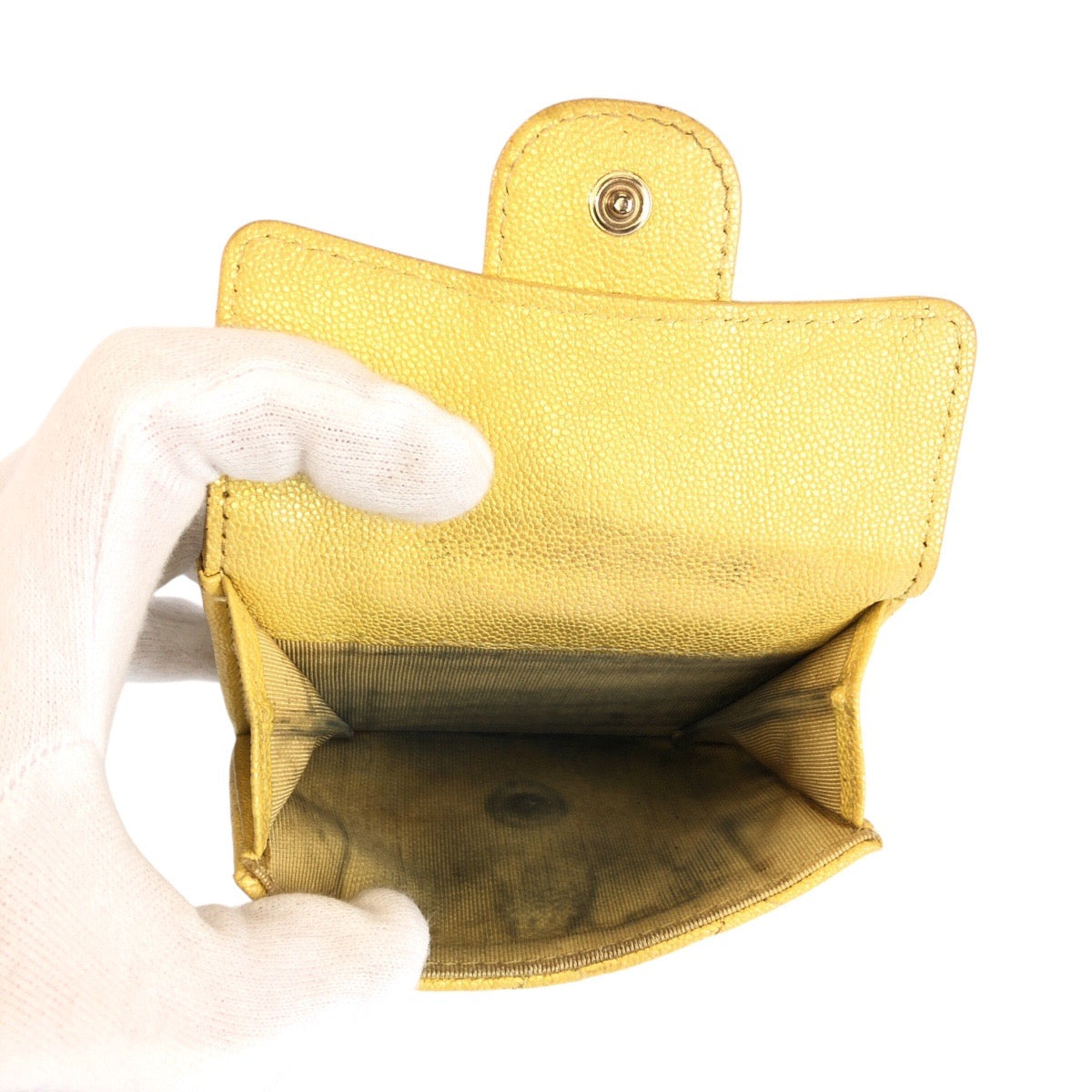 23744
CHANEL シャネル ココマーク マトラッセ イエロー ゴールド金具 レザー 折り財布 コンパクトウォレット レディース AB42