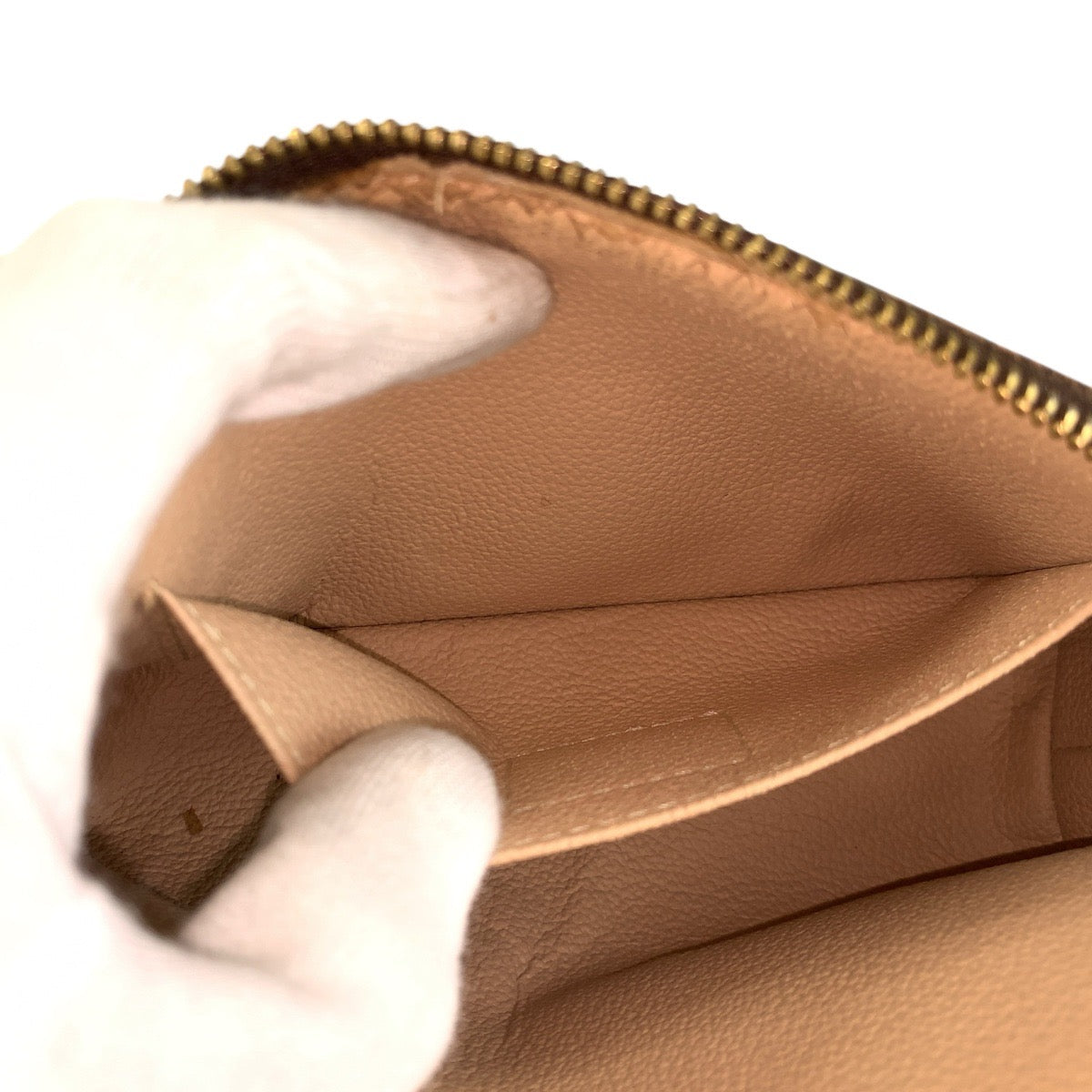 23753
LOUIS VUITTON ルイヴィトン モノグラム ポシェット コスメティック PM ブラウン ゴールド金具 PVC M47515 ポーチ 化粧ポーチ レディース AB21